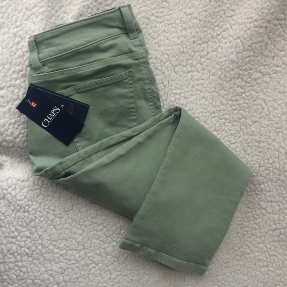 Chaps Flag Lake Pale Aloe Midrise Slimfit Capri Jeans - Picture 11 of 11
